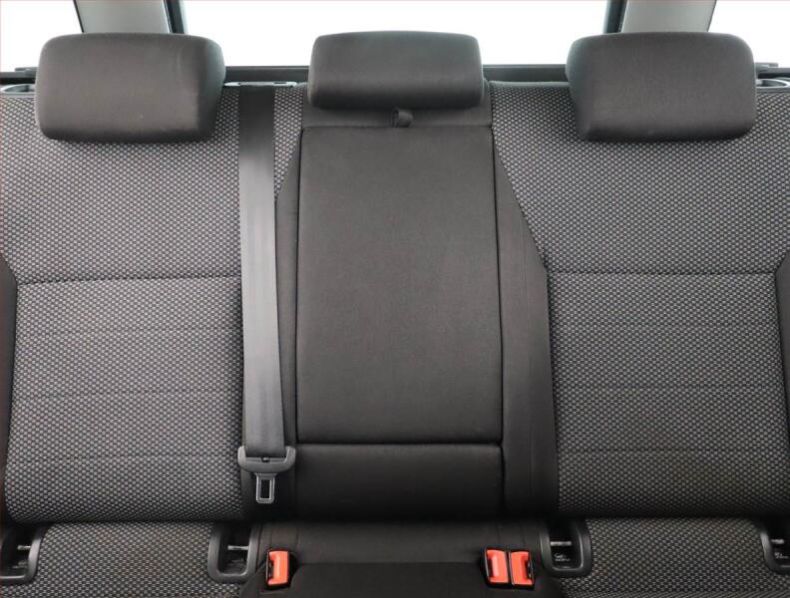 Škoda Octavia - hlavní fotka