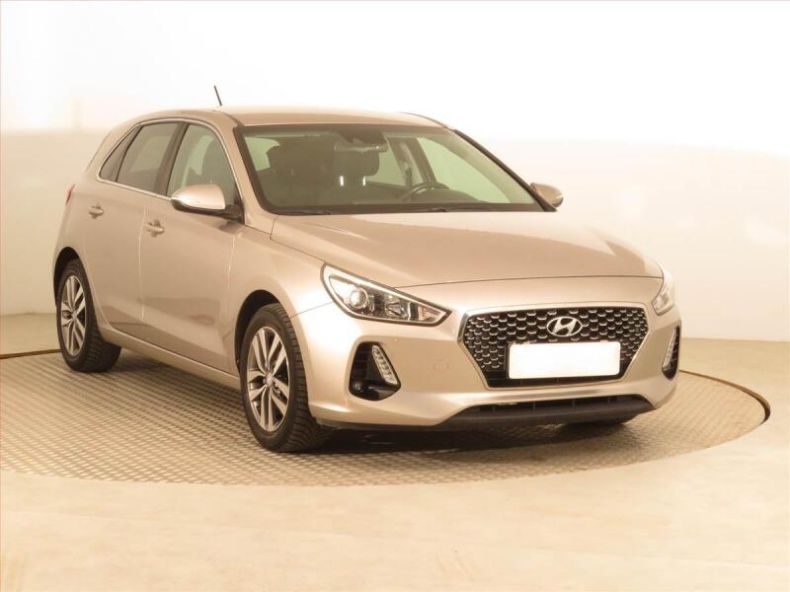 Hyundai i30 - hlavní fotka inzerátu