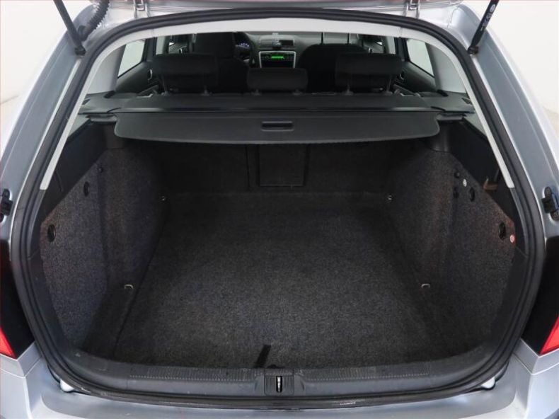 Škoda Octavia - hlavní fotka