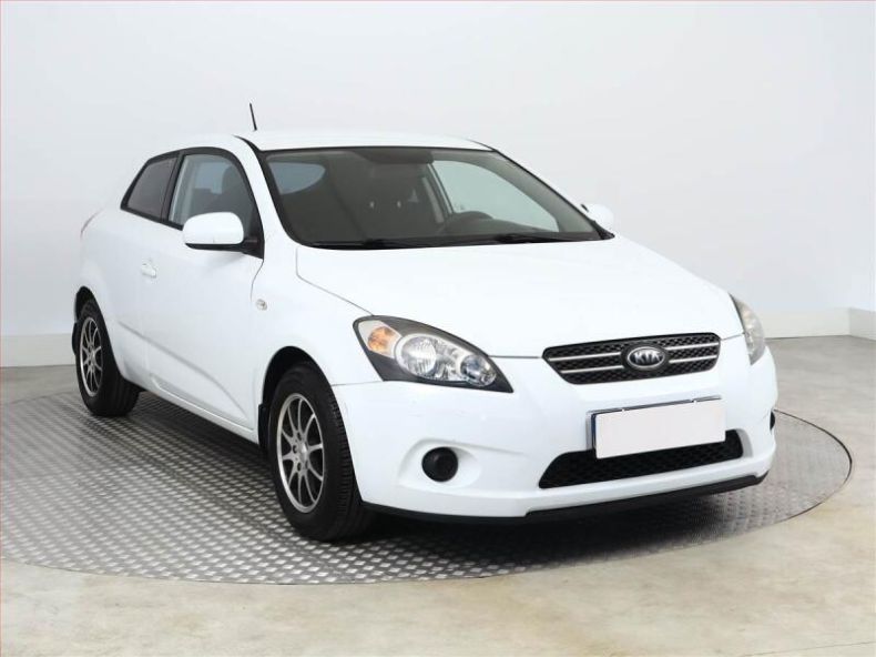 Kia Pro_cee´d - hlavní fotka inzerátu