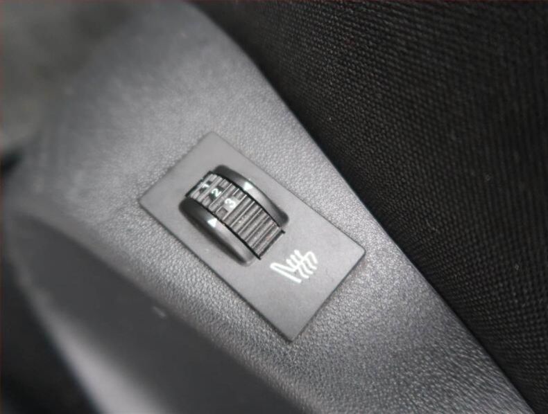 Peugeot 2008 - hlavní fotka