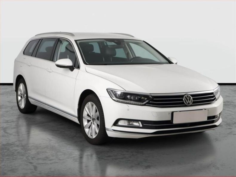 Volkswagen Passat - hlavní fotka inzerátu