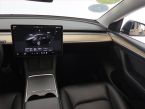 Tesla Model Y - fotka číslo 7