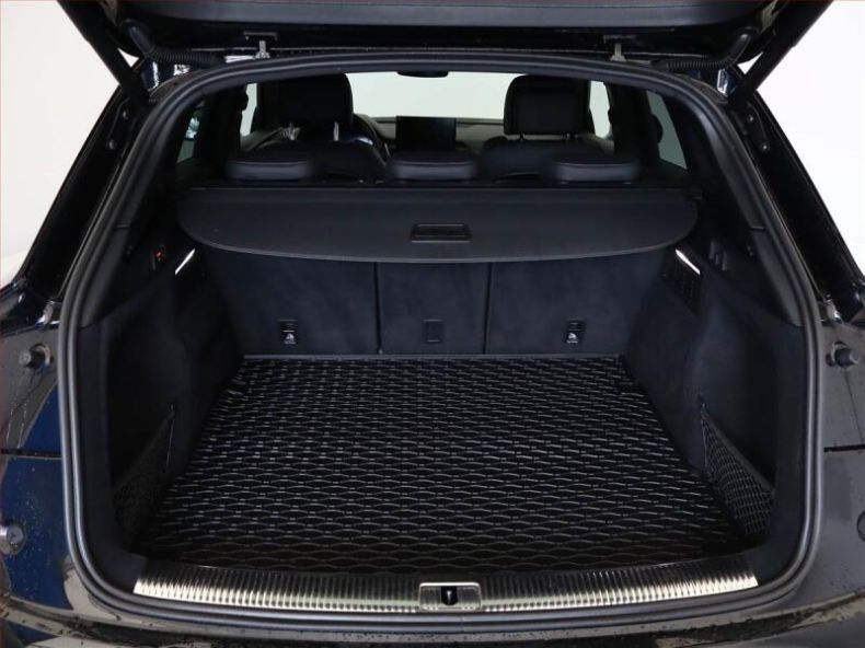 Audi Q5 - hlavní fotka