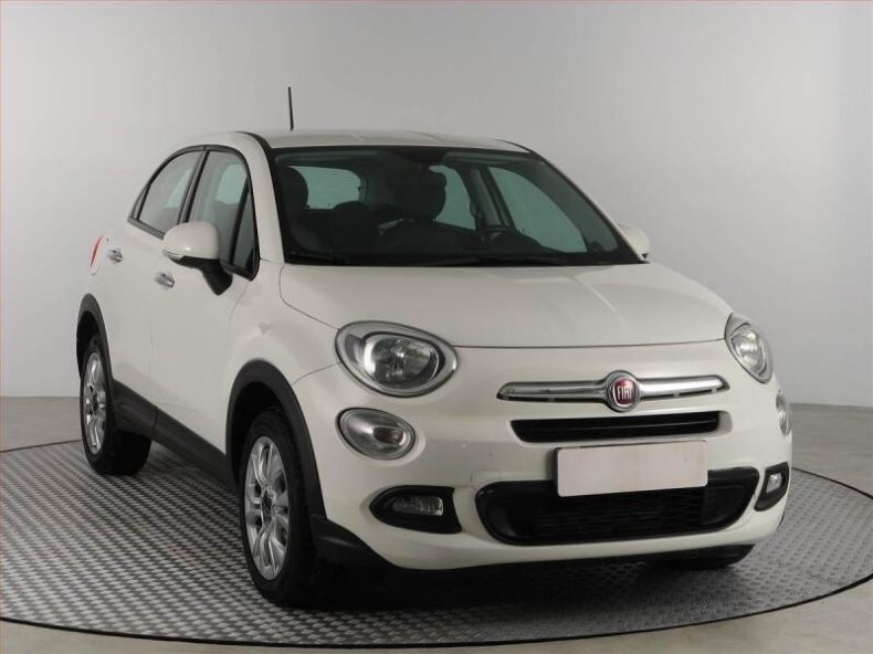 Fiat 500 X - hlavní foto
