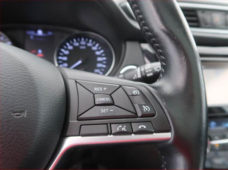 Nissan Qashqai - hlavní fotka
