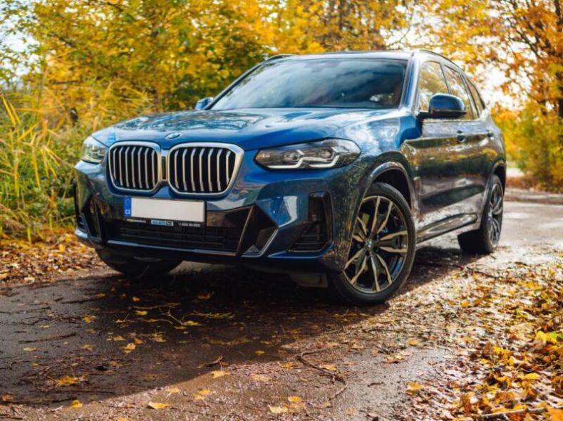 BMW X3 - hlavní foto