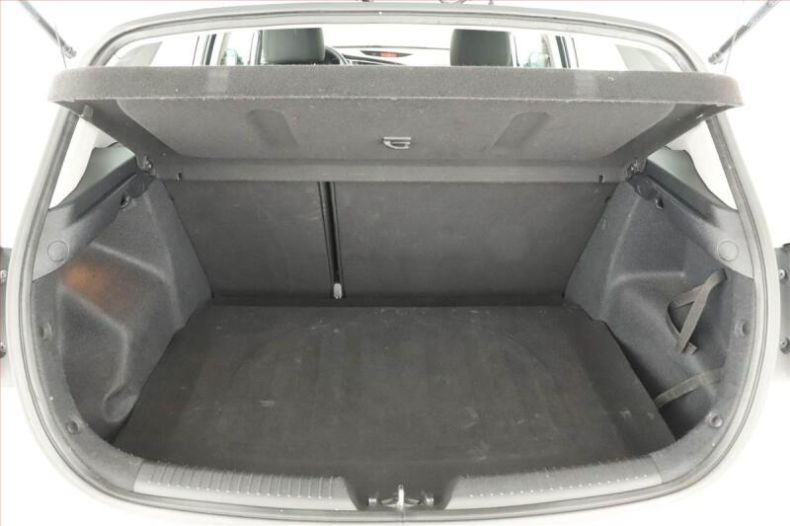 Kia Cee'd - hlavní fotka