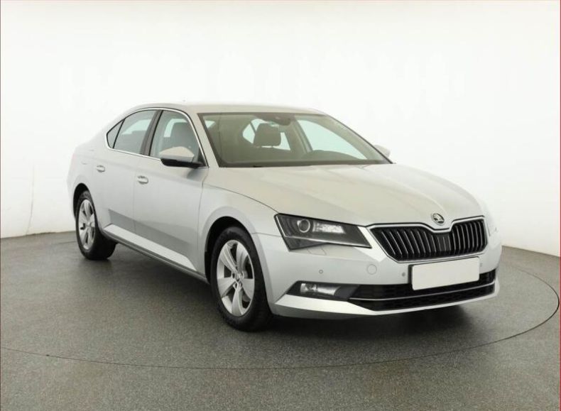 Škoda Superb - hlavní fotka inzerátu