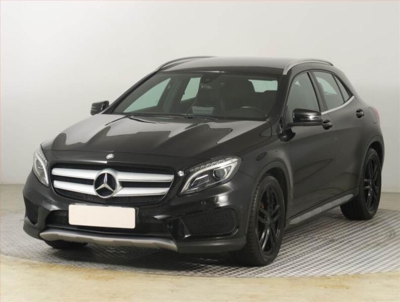 Mercedes Třída GLA - hlavní fotka