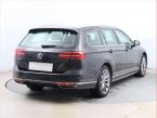 Volkswagen Passat - fotka číslo 4