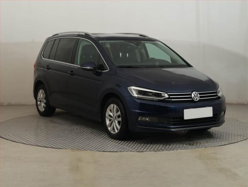 Volkswagen Touran - hlavní foto