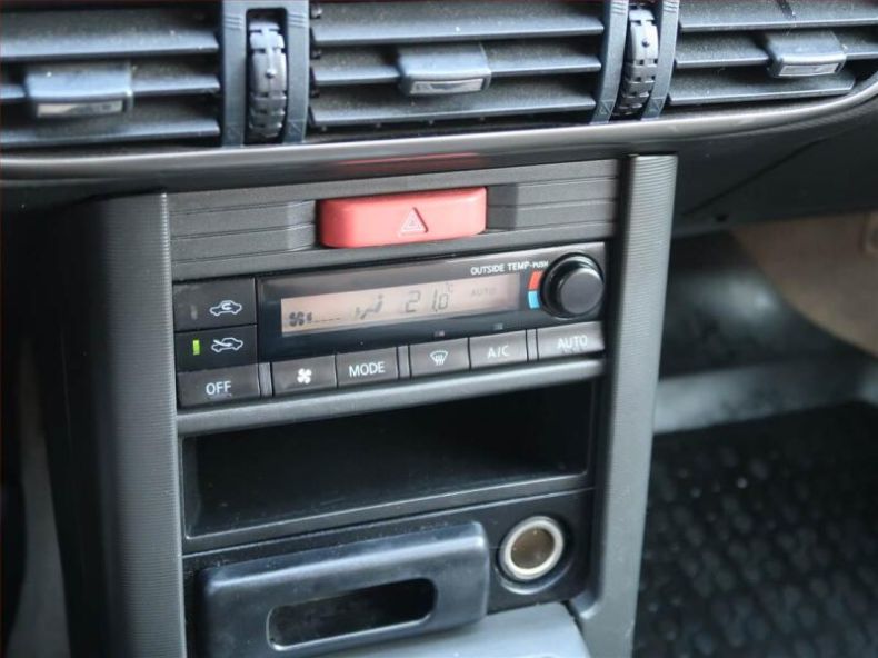 Nissan X-Trail - hlavní foto