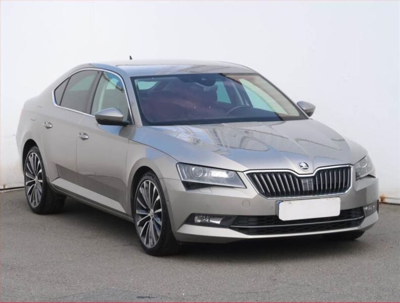 Škoda Superb - hlavní fotka inzerátu