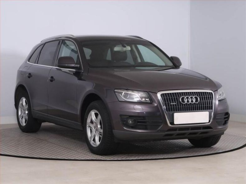 Audi Q5 - hlavní foto
