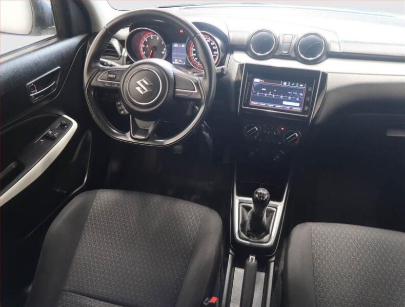 Suzuki Swift - hlavní fotka