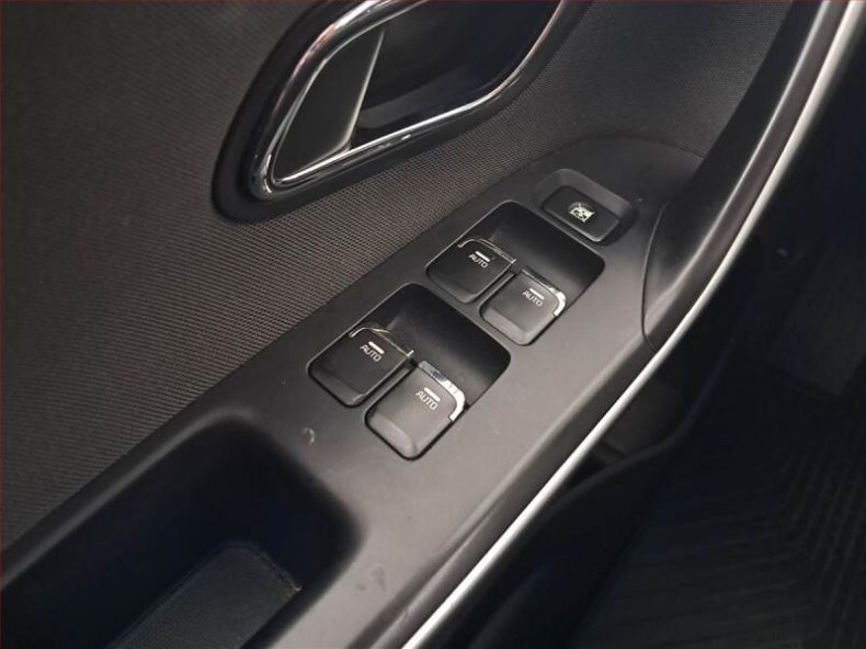 Kia Cee'd - hlavní fotka