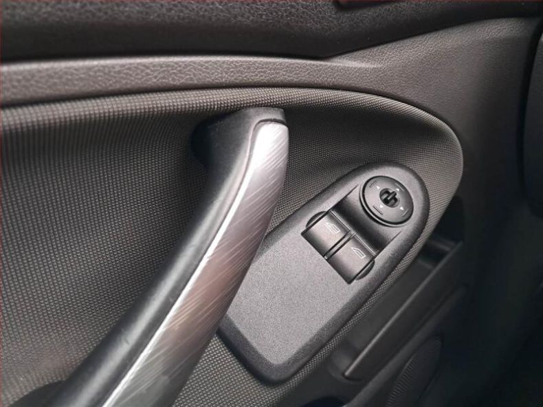 Ford C-MAX - hlavní fotka