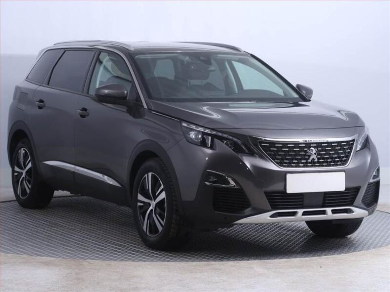 Peugeot 5008 - hlavní foto