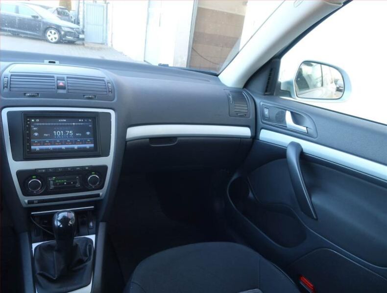 Škoda Octavia - hlavní fotka