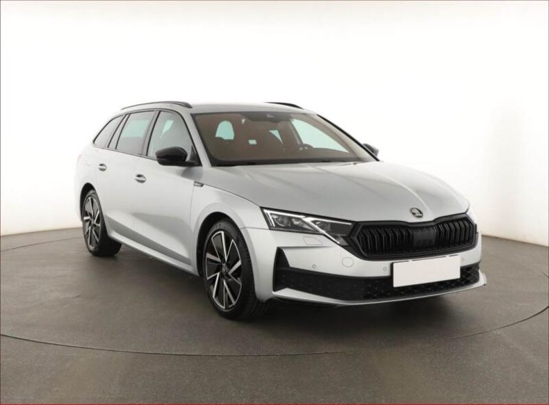 Škoda Octavia - hlavní fotka