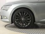 Škoda Superb - fotka číslo 14