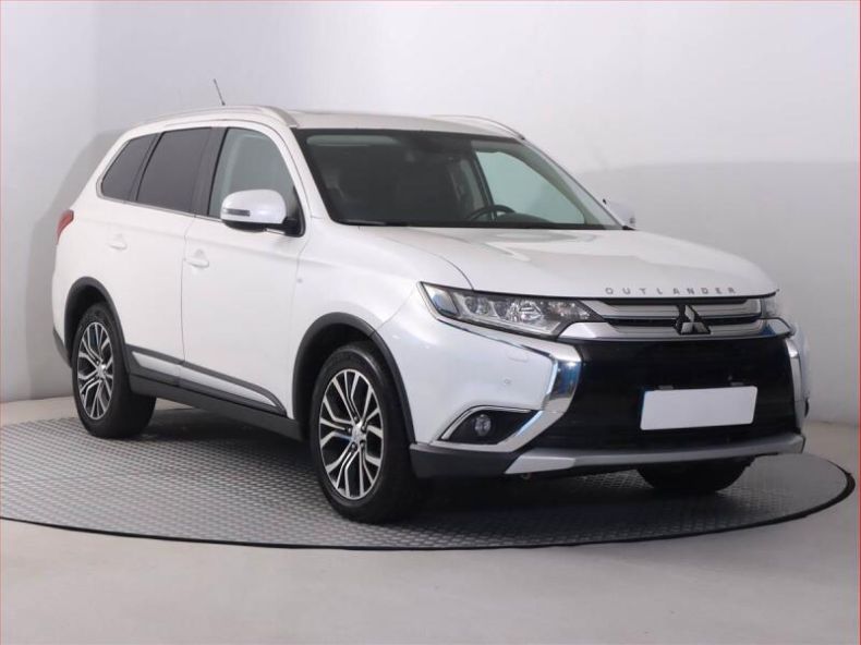 Mitsubishi Outlander - hlavní fotka inzerátu