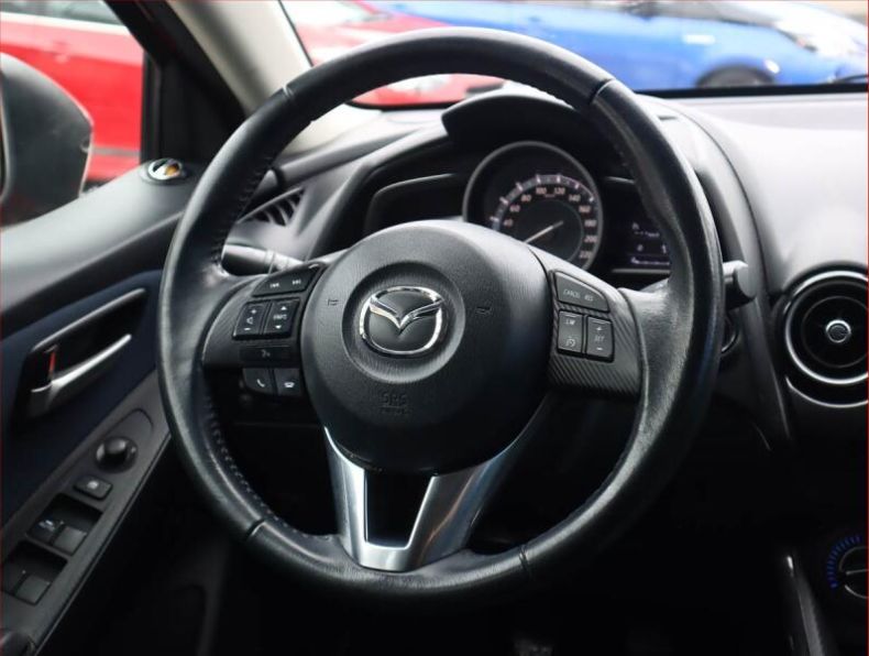 Mazda 2 - hlavní fotka