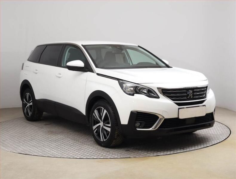 Peugeot 5008 - hlavní foto