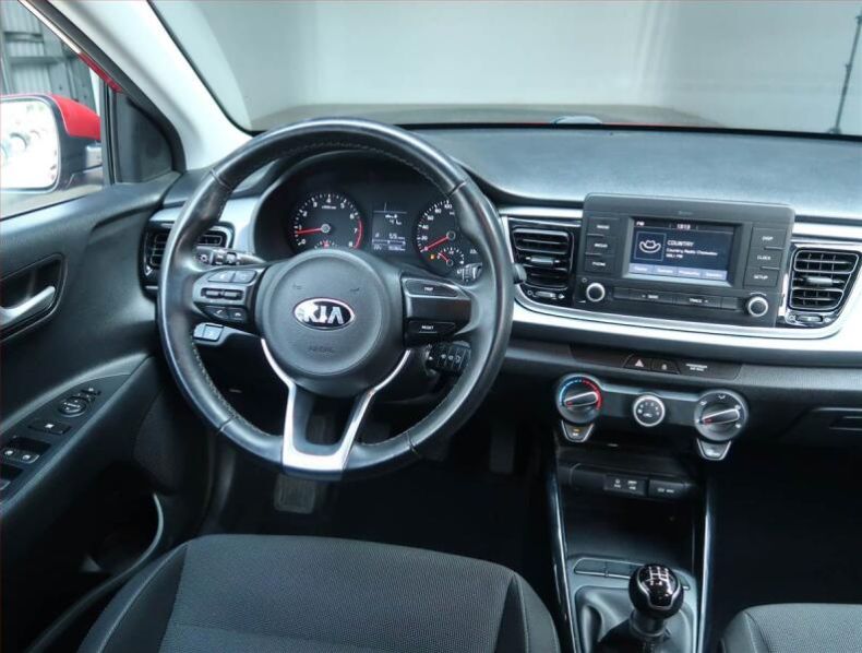 Kia Rio - hlavní fotka