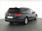 Volkswagen Passat - fotka číslo 4