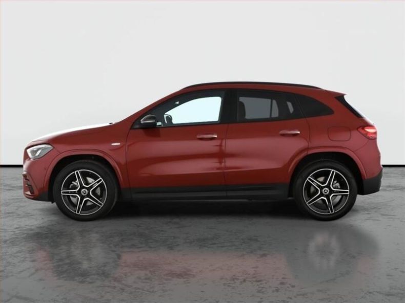 Mercedes Třída GLA - hlavní fotka