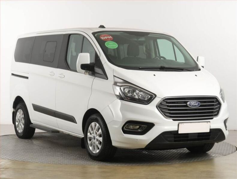 Ford Tourneo - hlavní foto