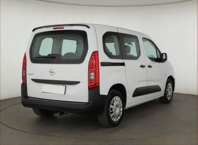 Opel Combo - hlavní fotka