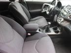 Toyota RAV 4 - fotka číslo 8