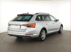 Škoda Superb - fotka číslo 4