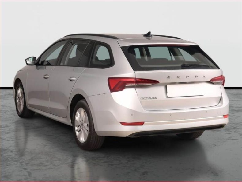 Škoda Octavia - hlavní fotka