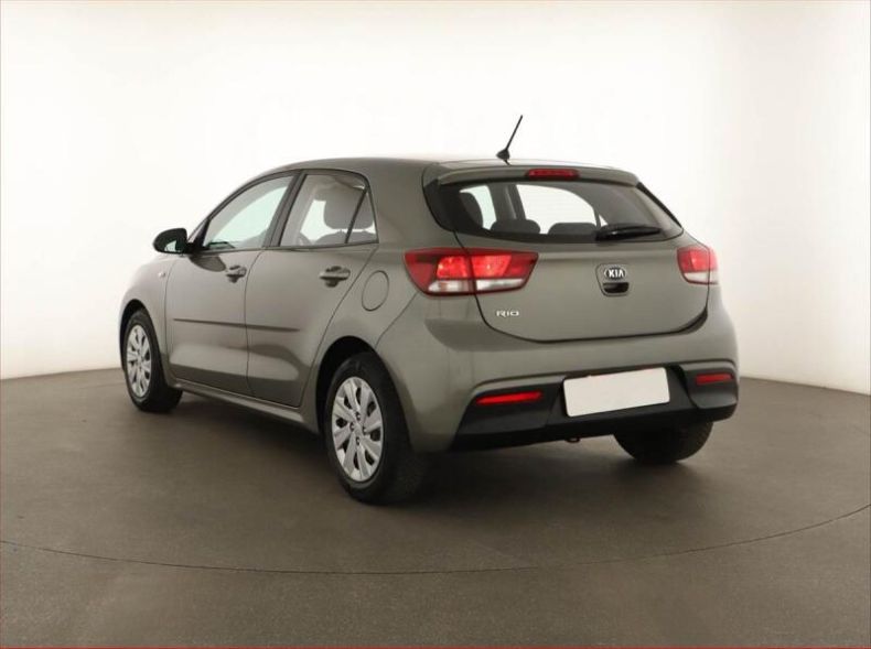 Kia Rio - hlavní fotka