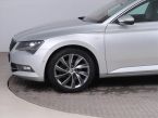 Škoda Superb - fotka číslo 14