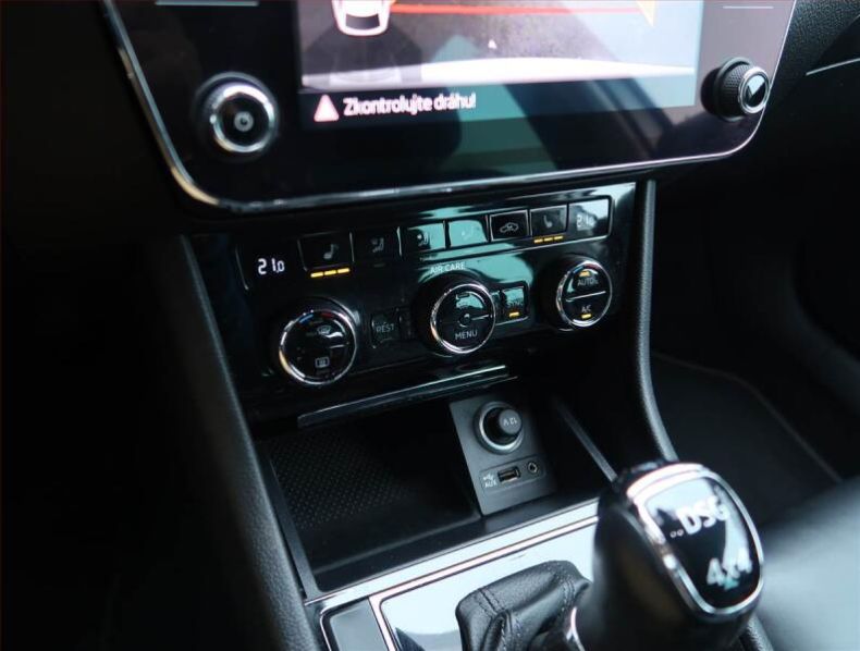 Škoda Superb - hlavní fotka