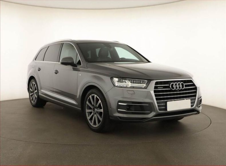 Audi Q7 - hlavní foto