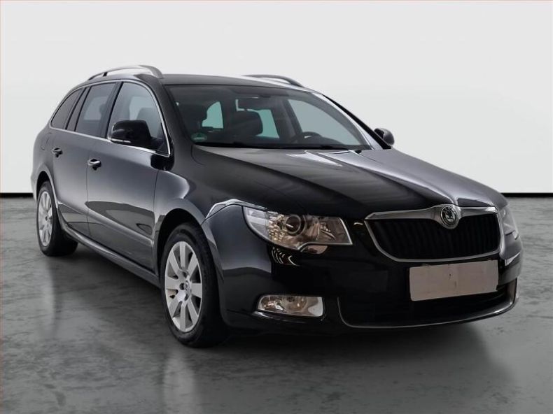 Škoda Superb - hlavní fotka inzerátu