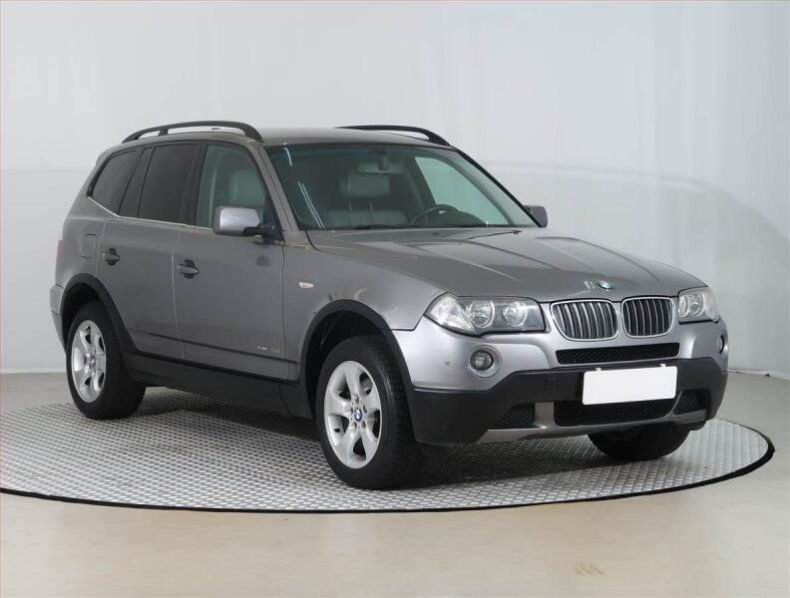 BMW X3 - hlavní foto