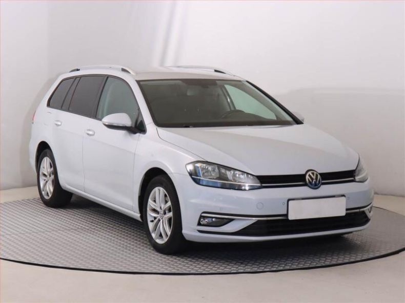 Volkswagen Golf - hlavní fotka inzerátu