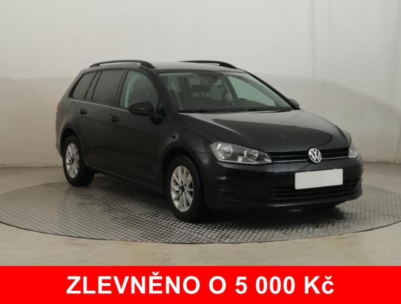 Volkswagen Golf - hlavní foto
