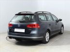 Volkswagen Passat - fotka číslo 4