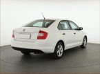 Škoda Rapid - fotka číslo 4