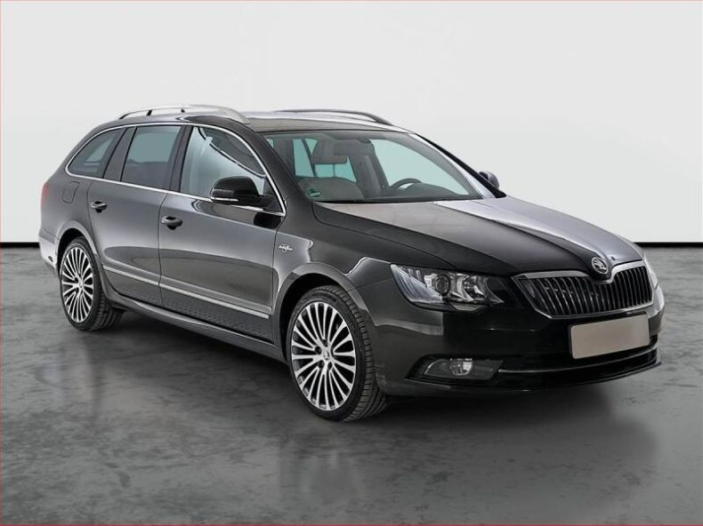 Škoda Superb - hlavní fotka inzerátu