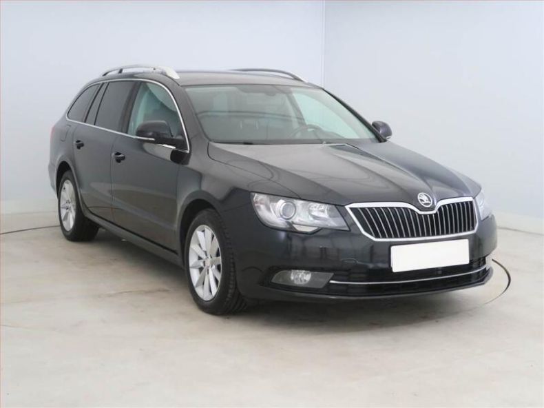 Škoda Superb - hlavní fotka inzerátu