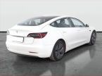 Tesla Model 3 - fotka číslo 4